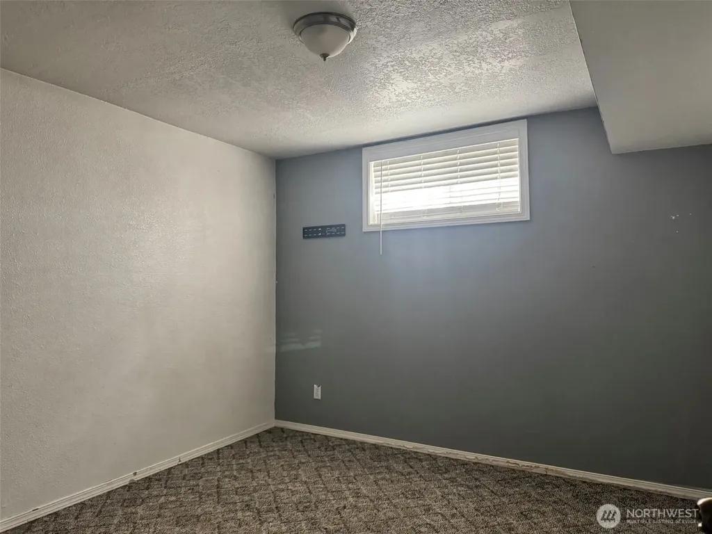 21 Orchard Loop Road N Tonasket WA 98855