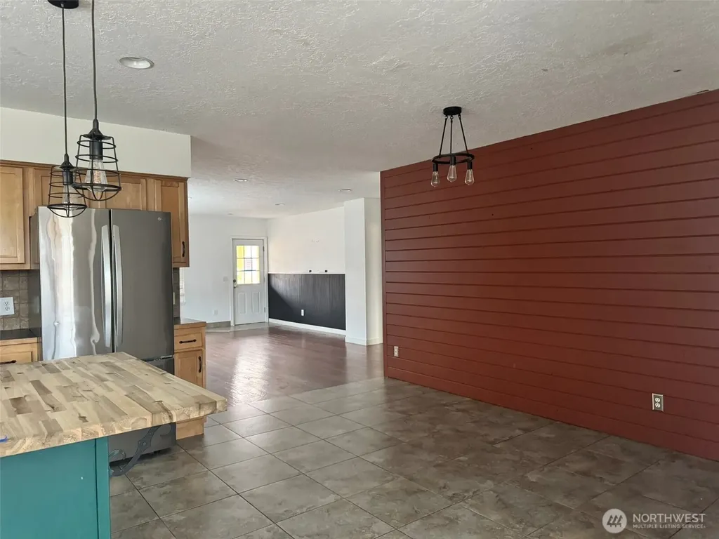 21 Orchard Loop Road N Tonasket WA 98855