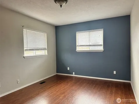 21 Orchard Loop Road N Tonasket WA 98855