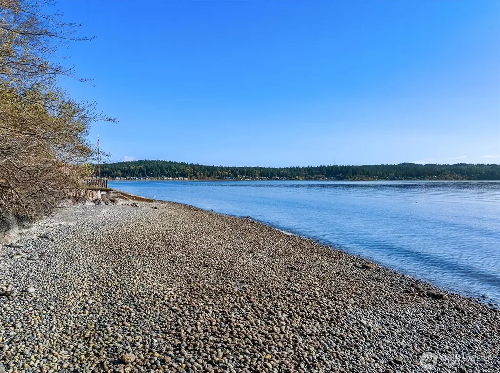 18978 Angeline Avenue NE Suquamish WA 98392