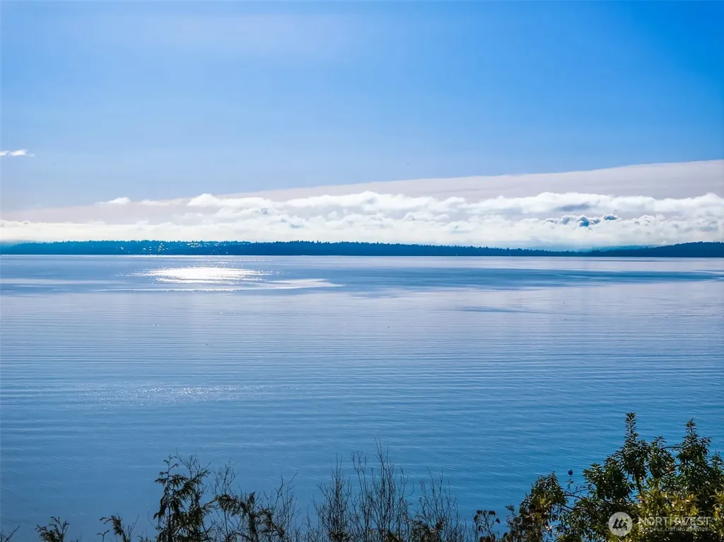 18978 Angeline Avenue NE Suquamish WA 98392