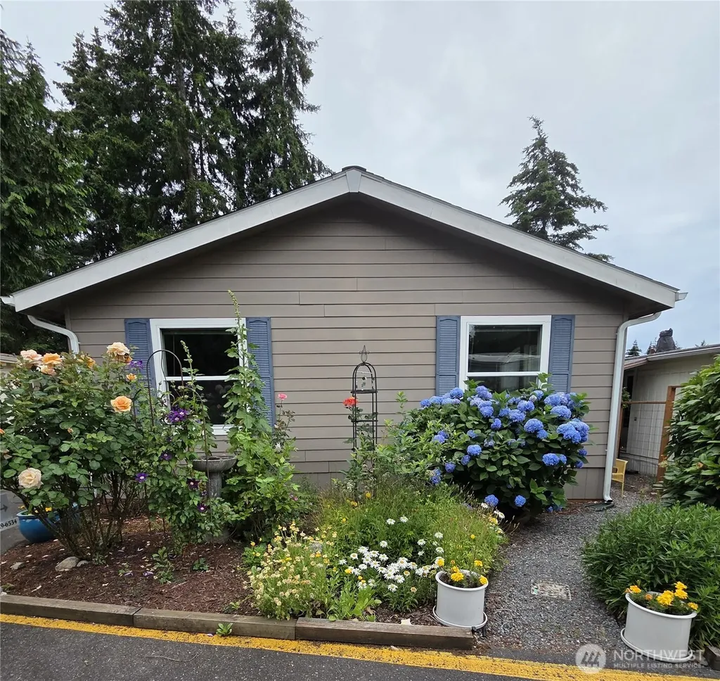4515 176th St Street SW Lynnwood WA 98037
