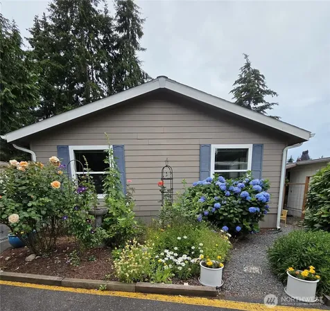 4515 176th St Street SW Lynnwood WA 98037