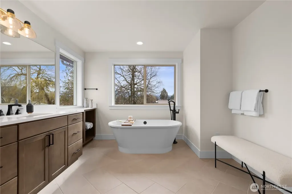 1632 Lockridge Loop E Enumclaw WA 98022