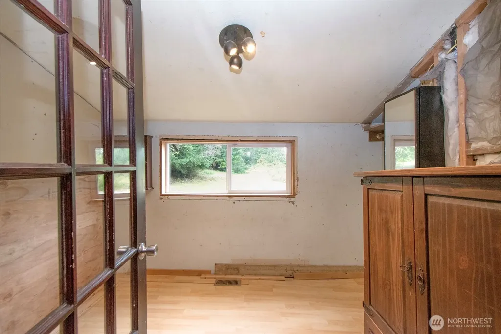 3951 S Tyler Road Port Angeles WA 98363
