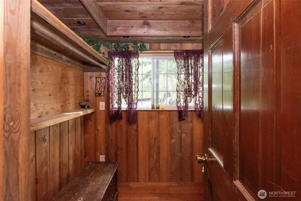 3951 S Tyler Road Port Angeles WA 98363