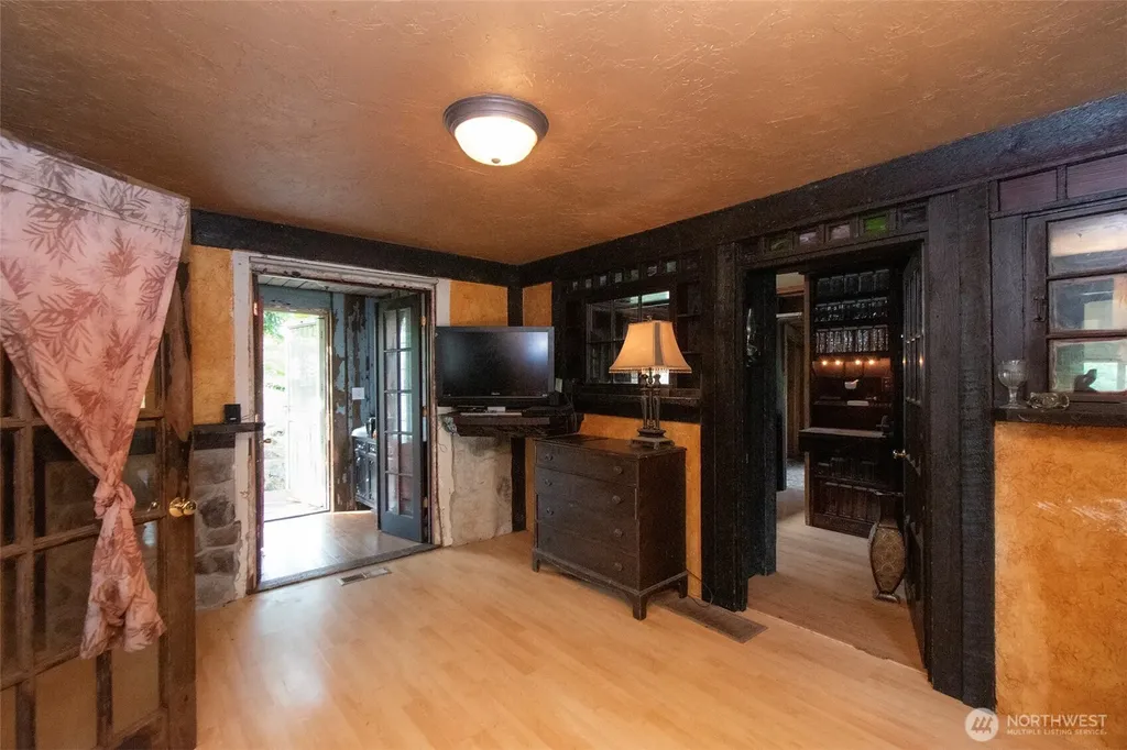 3951 S Tyler Road Port Angeles WA 98363