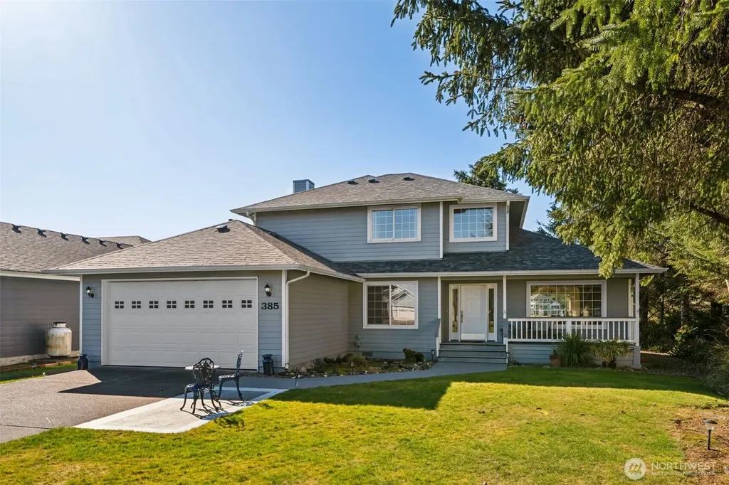 385 Eagle Nest Court SE Ocean Shores WA 98569