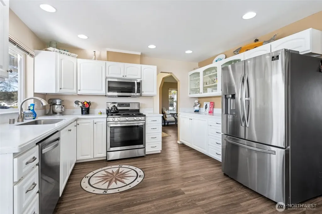 385 Eagle Nest Court SE Ocean Shores WA 98569