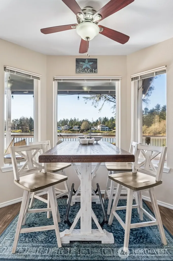 385 Eagle Nest Court SE Ocean Shores WA 98569
