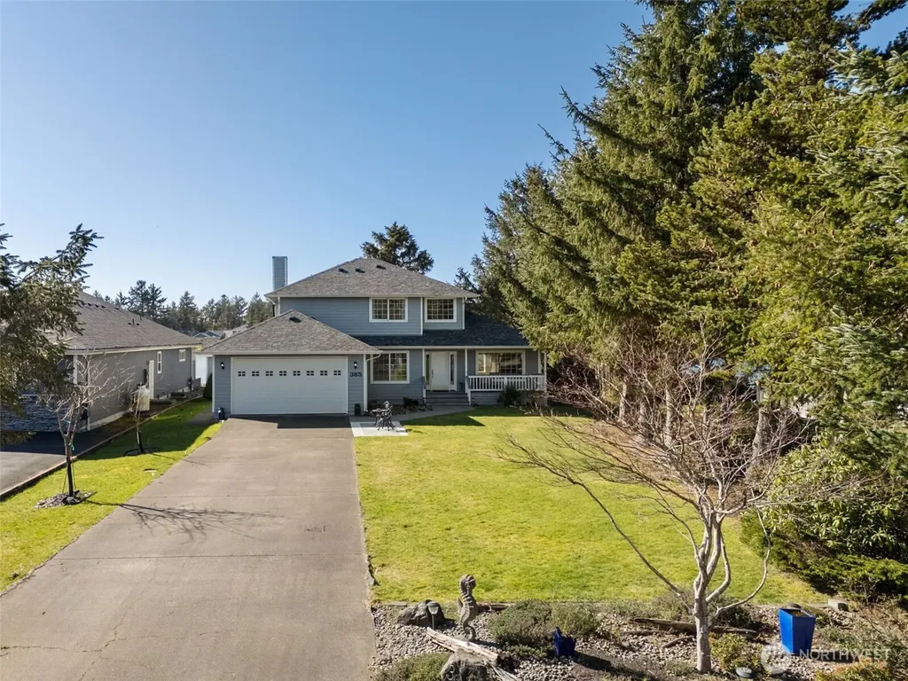 385 Eagle Nest Court SE Ocean Shores WA 98569