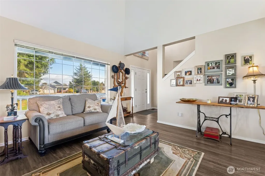 385 Eagle Nest Court SE Ocean Shores WA 98569