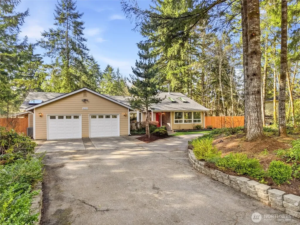8127 Jamieson Court SW Olympia WA 98512