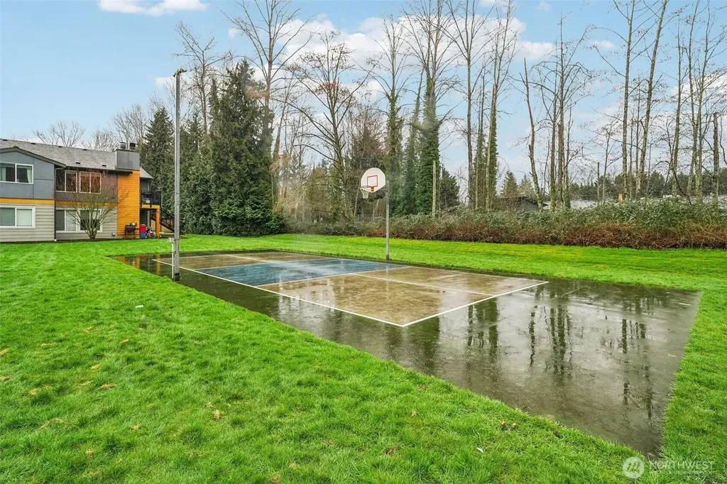 10822 NE 148th Lane Bothell WA 98011
