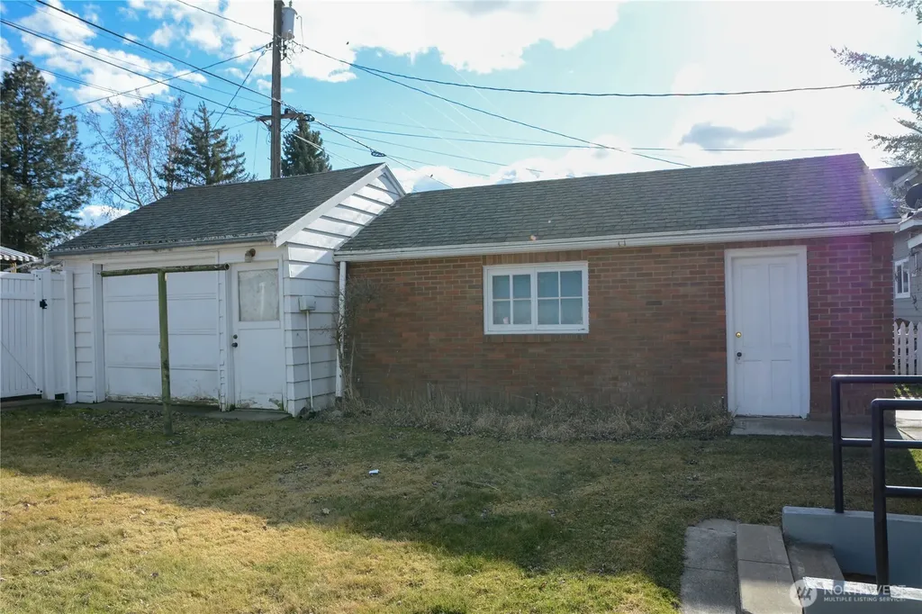 206 E 3rd Avenue Ritzville WA 99169