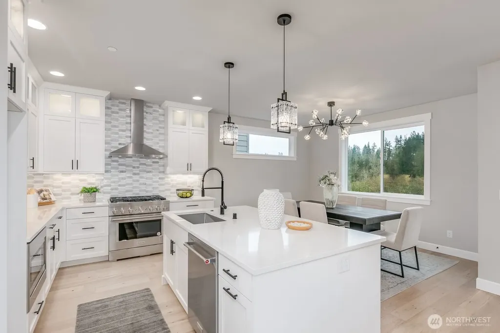 20317 94th Drive NE Bothell WA 98011