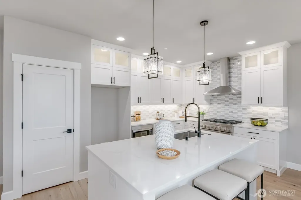 20317 94th Drive NE Bothell WA 98011