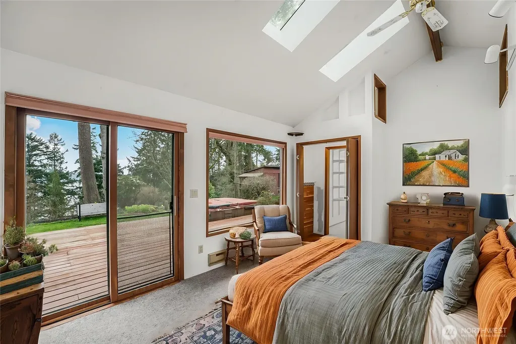 3968 S East Camano Drive Camano Island WA 98282