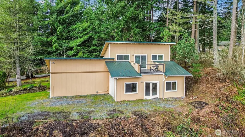 3968 S East Camano Drive Camano Island WA 98282