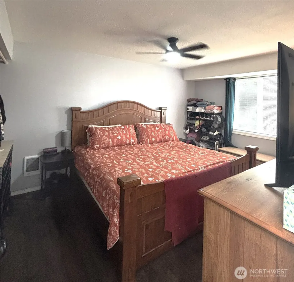17217 10th Avenue E Spanaway WA 98387