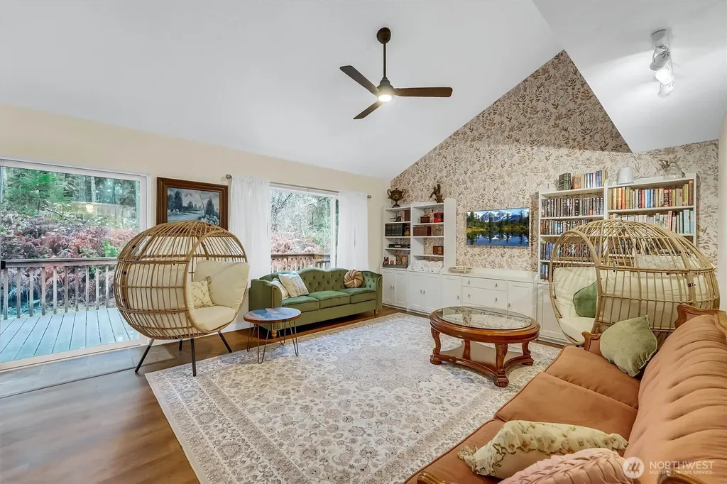 11807 Dogwood Place Anderson Island WA 98303