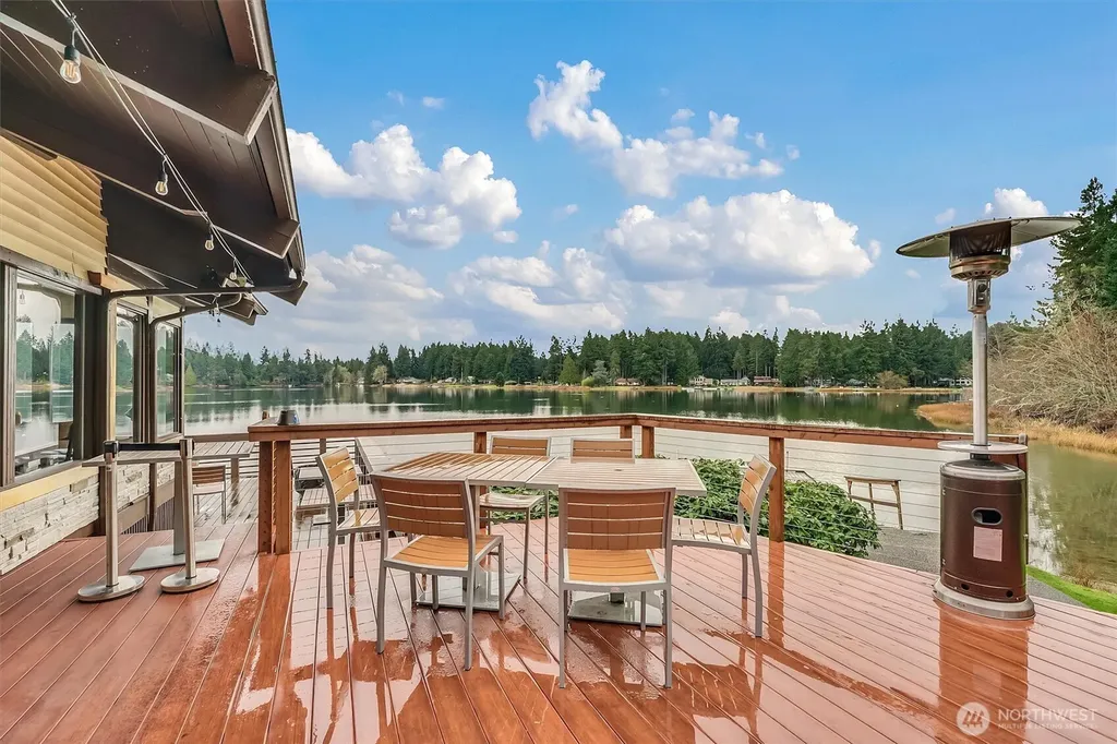 11807 Dogwood Place Anderson Island WA 98303