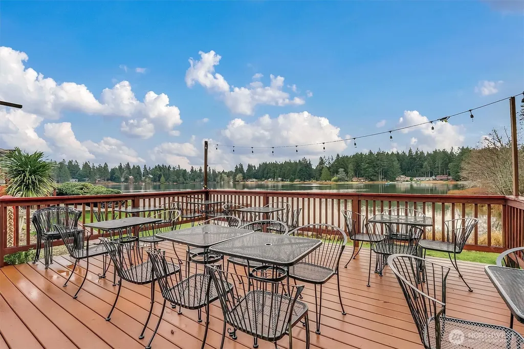 11807 Dogwood Place Anderson Island WA 98303