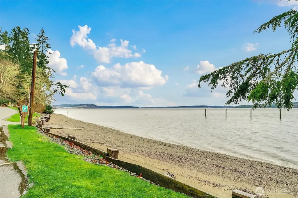 11807 Dogwood Place Anderson Island WA 98303