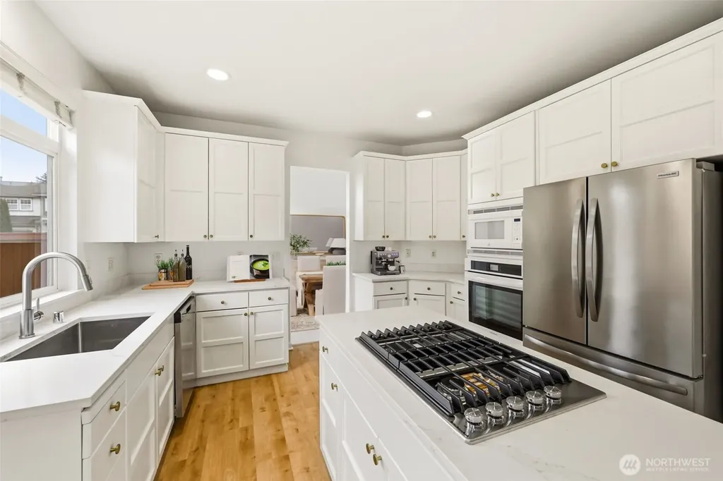 2005 NE 35th Place Renton WA 98056
