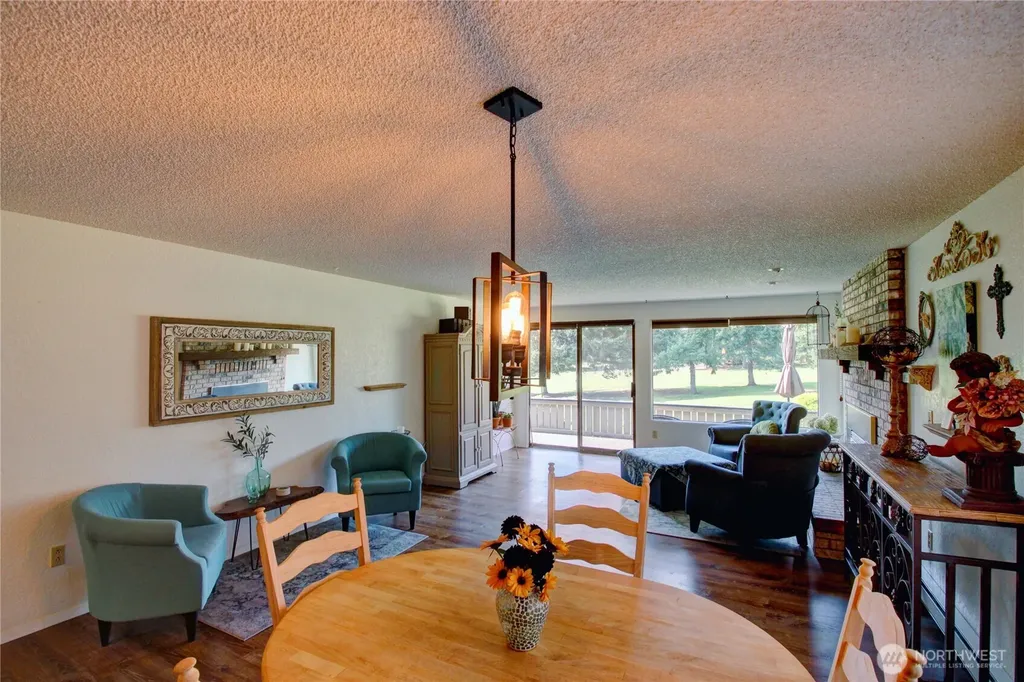 12492 Gwen Drive Burlington WA 98233