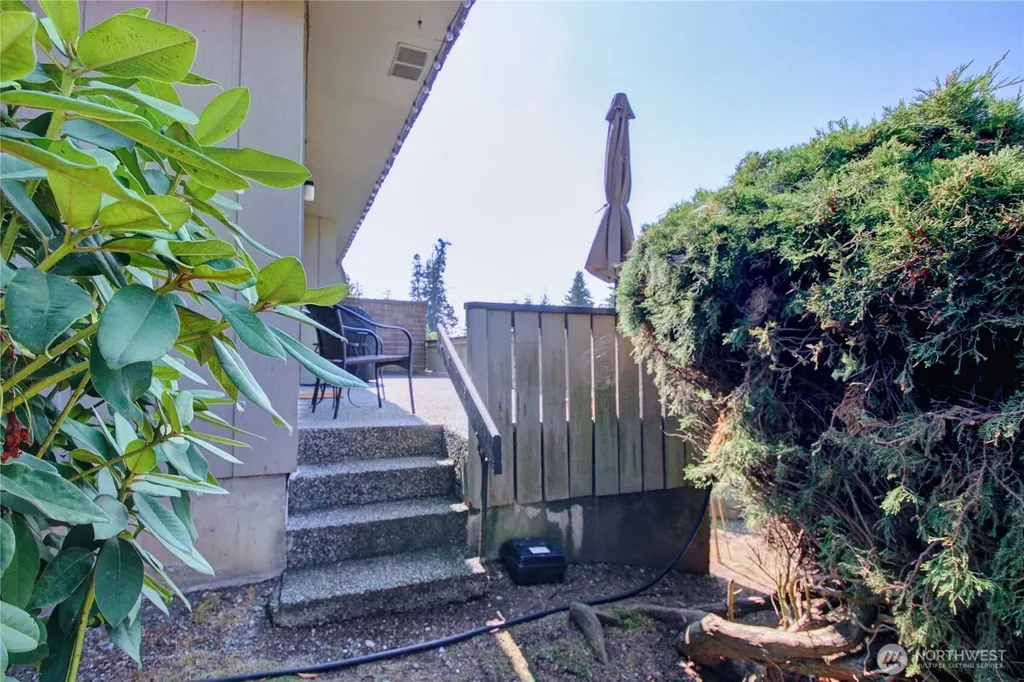 12492 Gwen Drive Burlington WA 98233