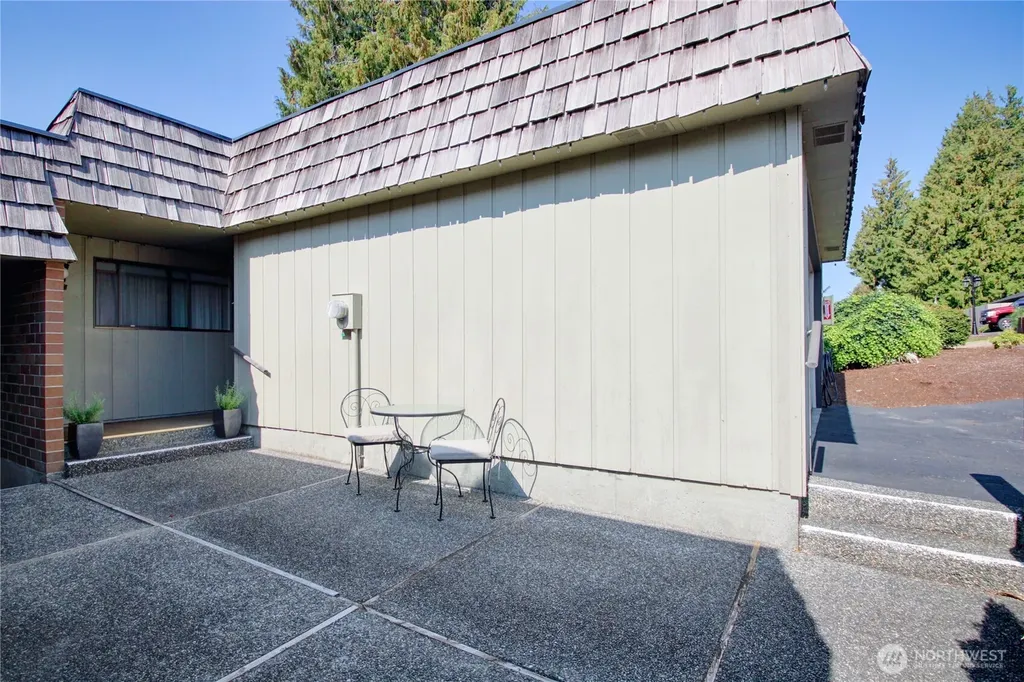 12492 Gwen Drive Burlington WA 98233