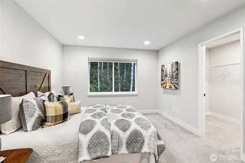 18775 76th Avenue W Lynnwood WA 98037