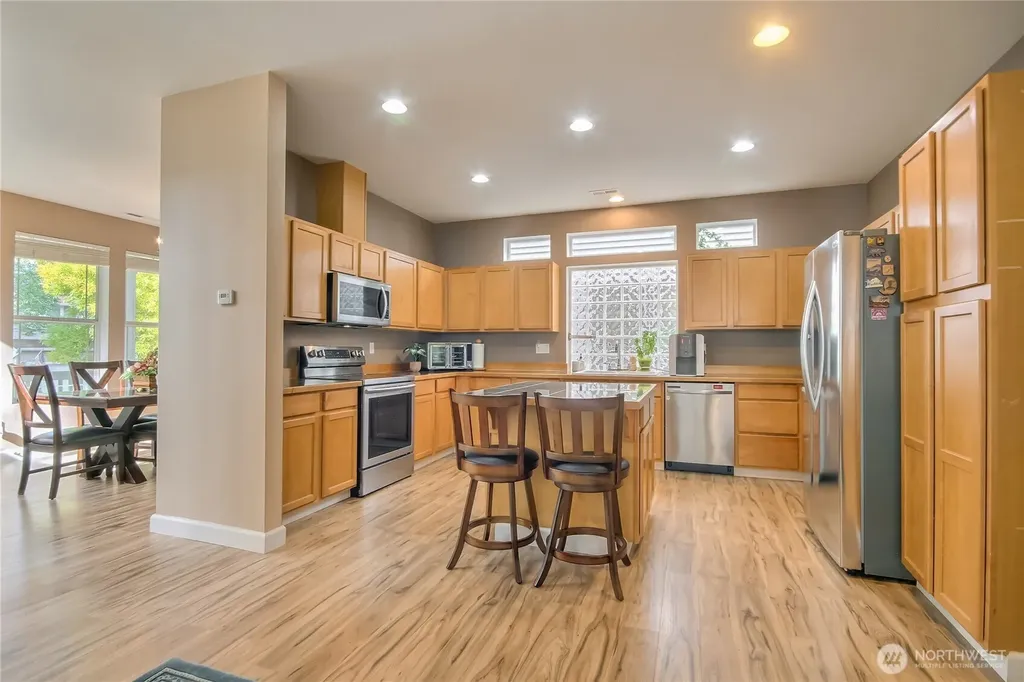 6626 Francis Avenue SE Auburn WA 98092