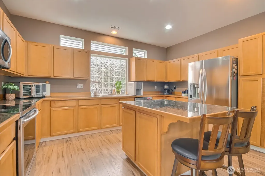 6626 Francis Avenue SE Auburn WA 98092