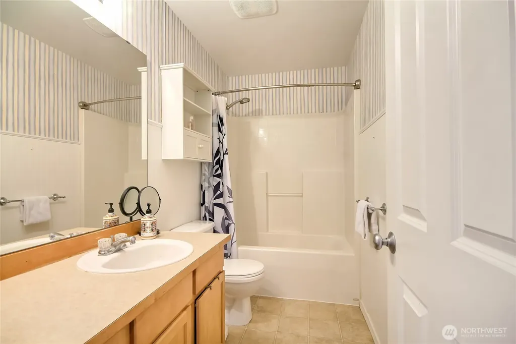 6626 Francis Avenue SE Auburn WA 98092