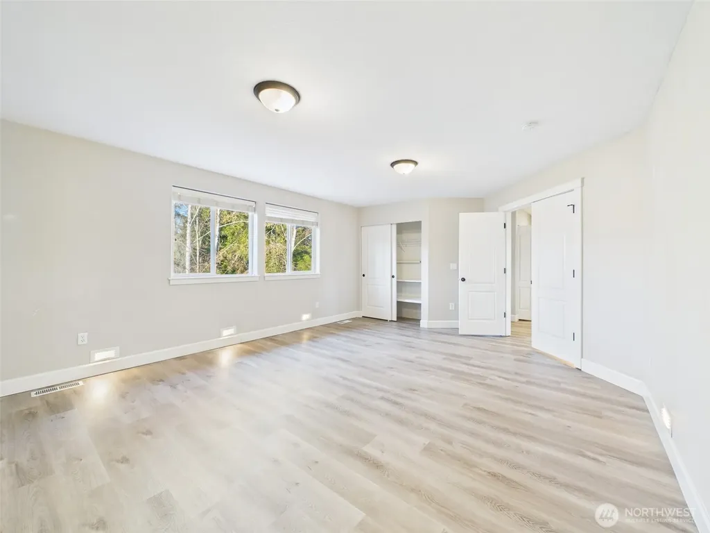 11805 1st Place Lake Stevens WA 98258