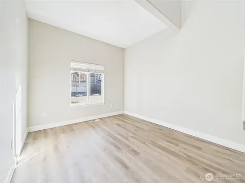 11805 1st Place Lake Stevens WA 98258