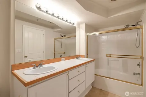 3980 129th Place SE Bellevue WA 98006