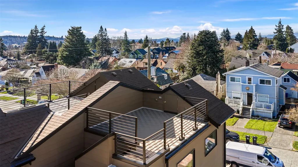 7336 27th Avenue NW Seattle WA 98117