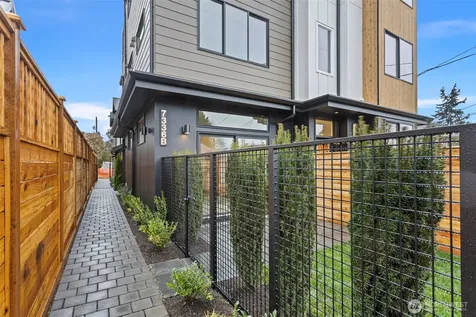 7336 27th Avenue NW Seattle WA 98117