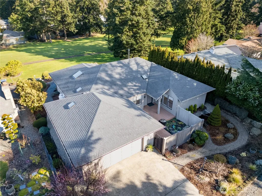 107 Hogans Vista Sequim WA 98382