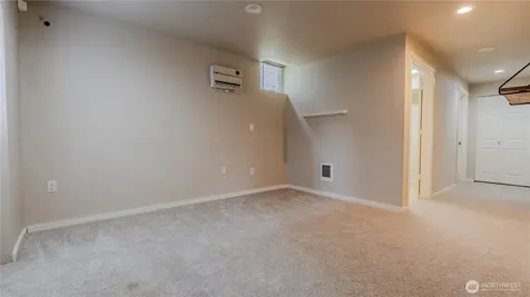 1421 S 45th Tacoma WA 98418