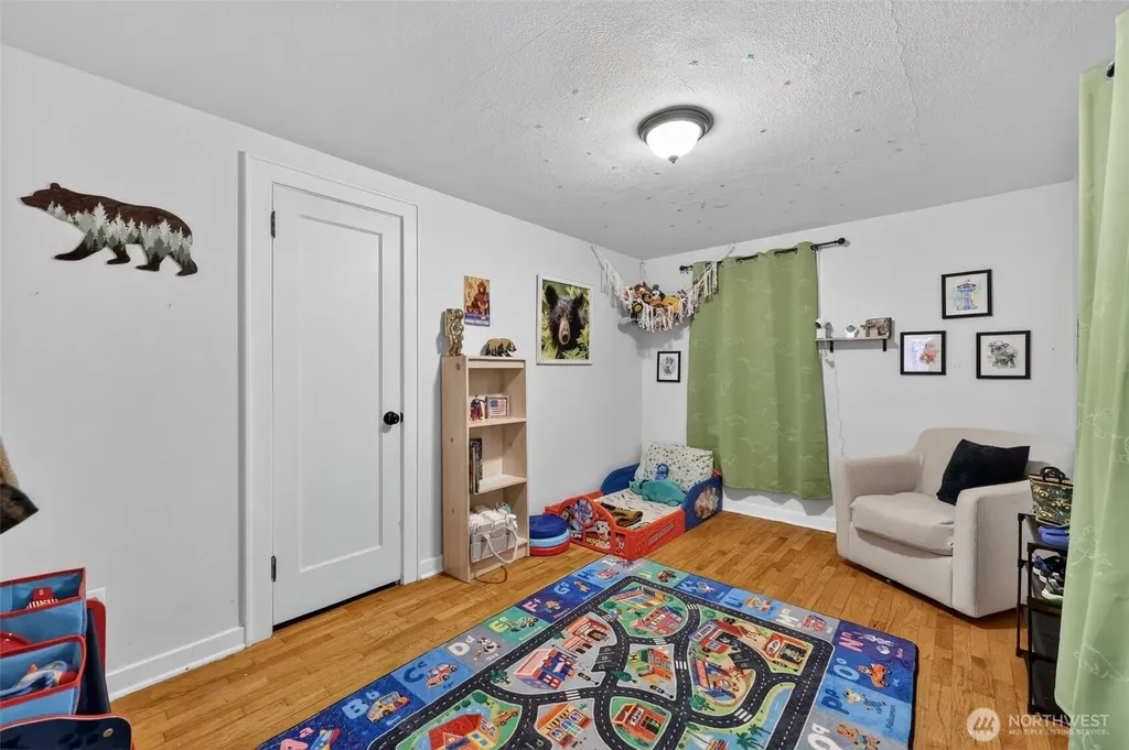 1615 SW Snively Avenue Chehalis WA 98532