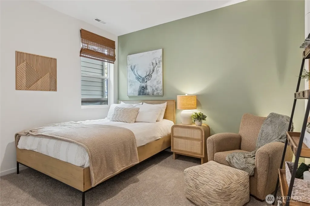 542 Wall Street Buckley WA 98321