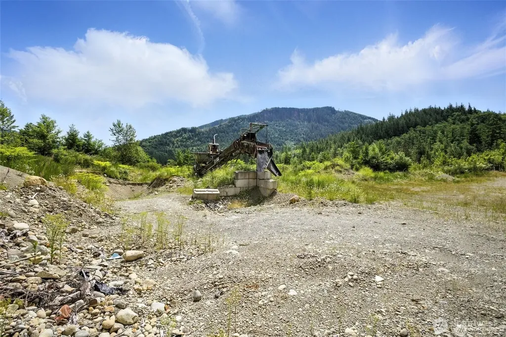 35022 SE 332nd Street Ravensdale WA 98051