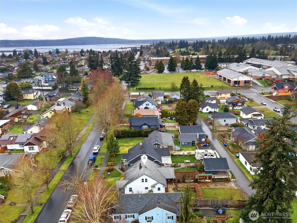 1027 Wetmore Everett WA 98201