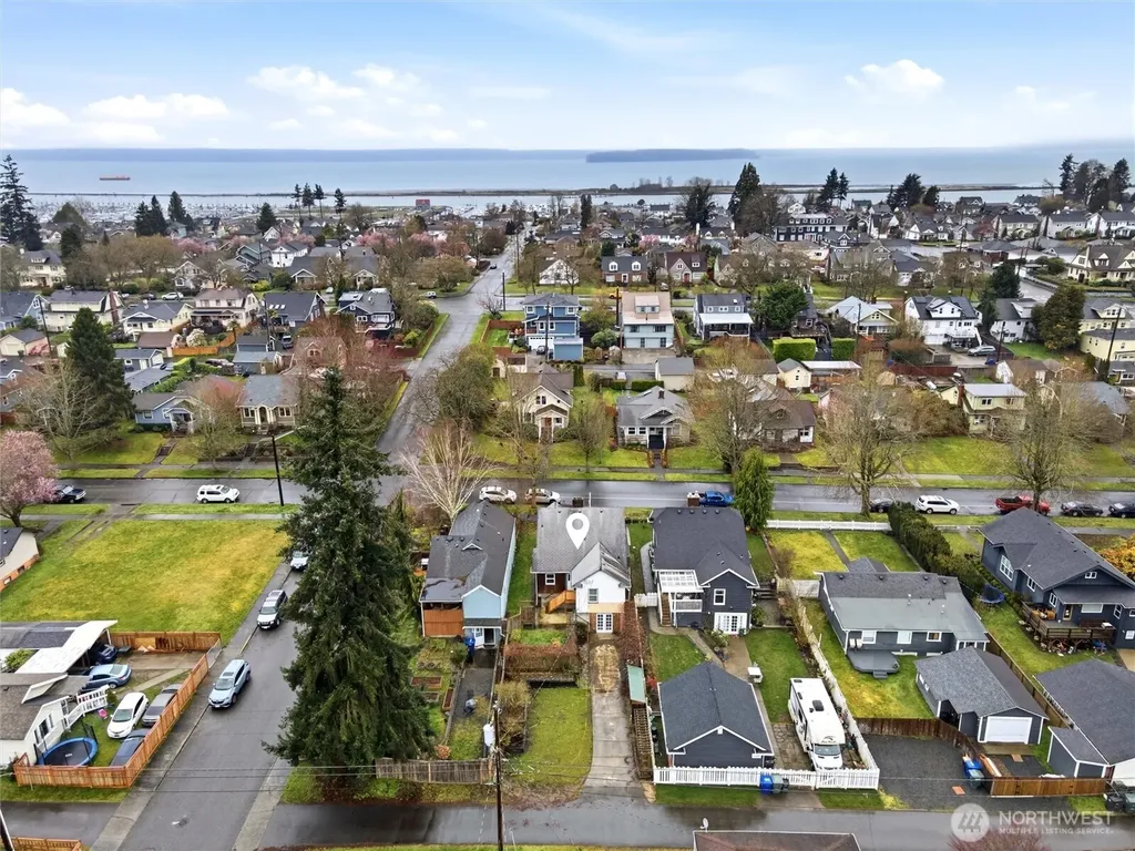 1027 Wetmore Everett WA 98201