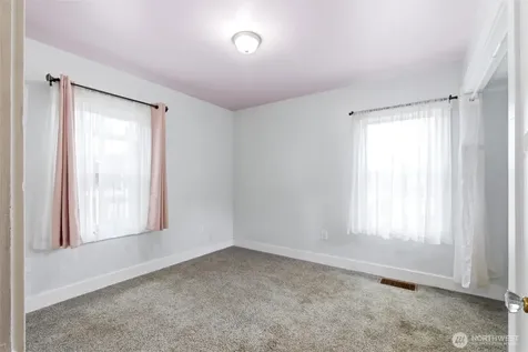 1027 Wetmore Everett WA 98201