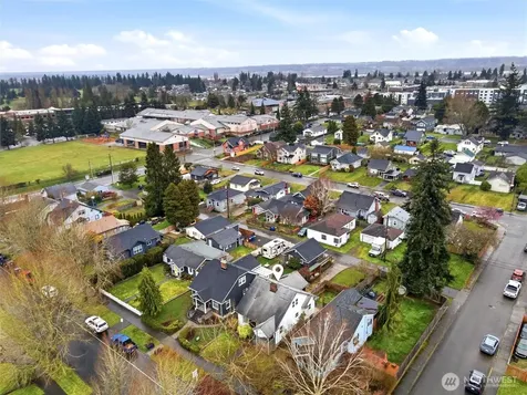 1027 Wetmore Everett WA 98201